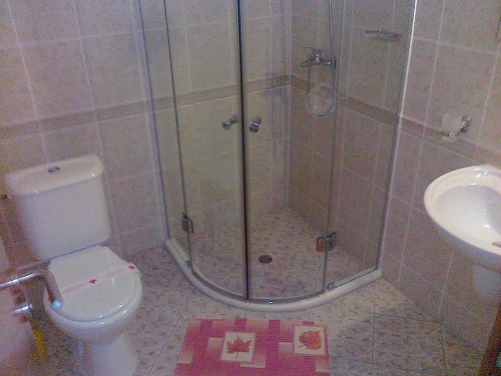 Sb Rentals Apartments In Royal Dreams Complex Pantai Sunny Luaran gambar