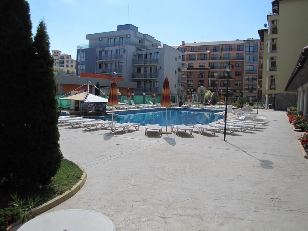 Sb Rentals Apartments In Royal Dreams Complex Pantai Sunny Luaran gambar